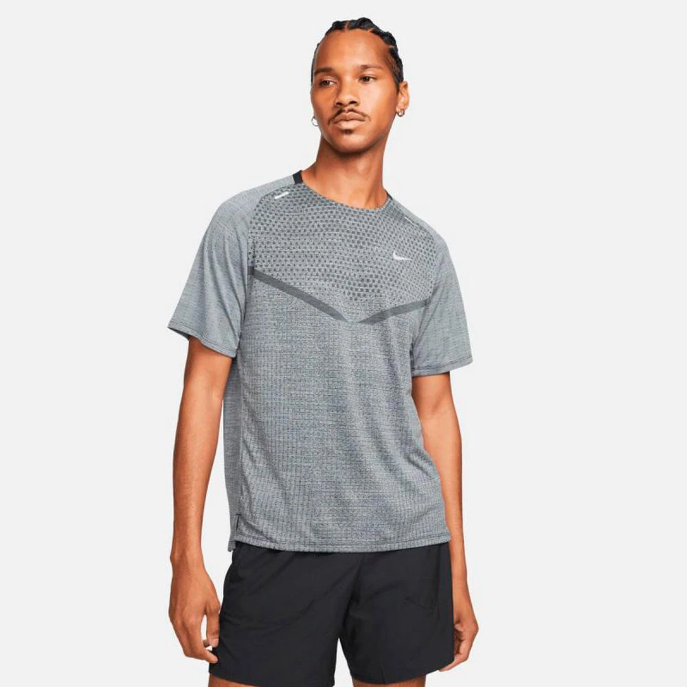 m nk dfadv techknit ultra ss