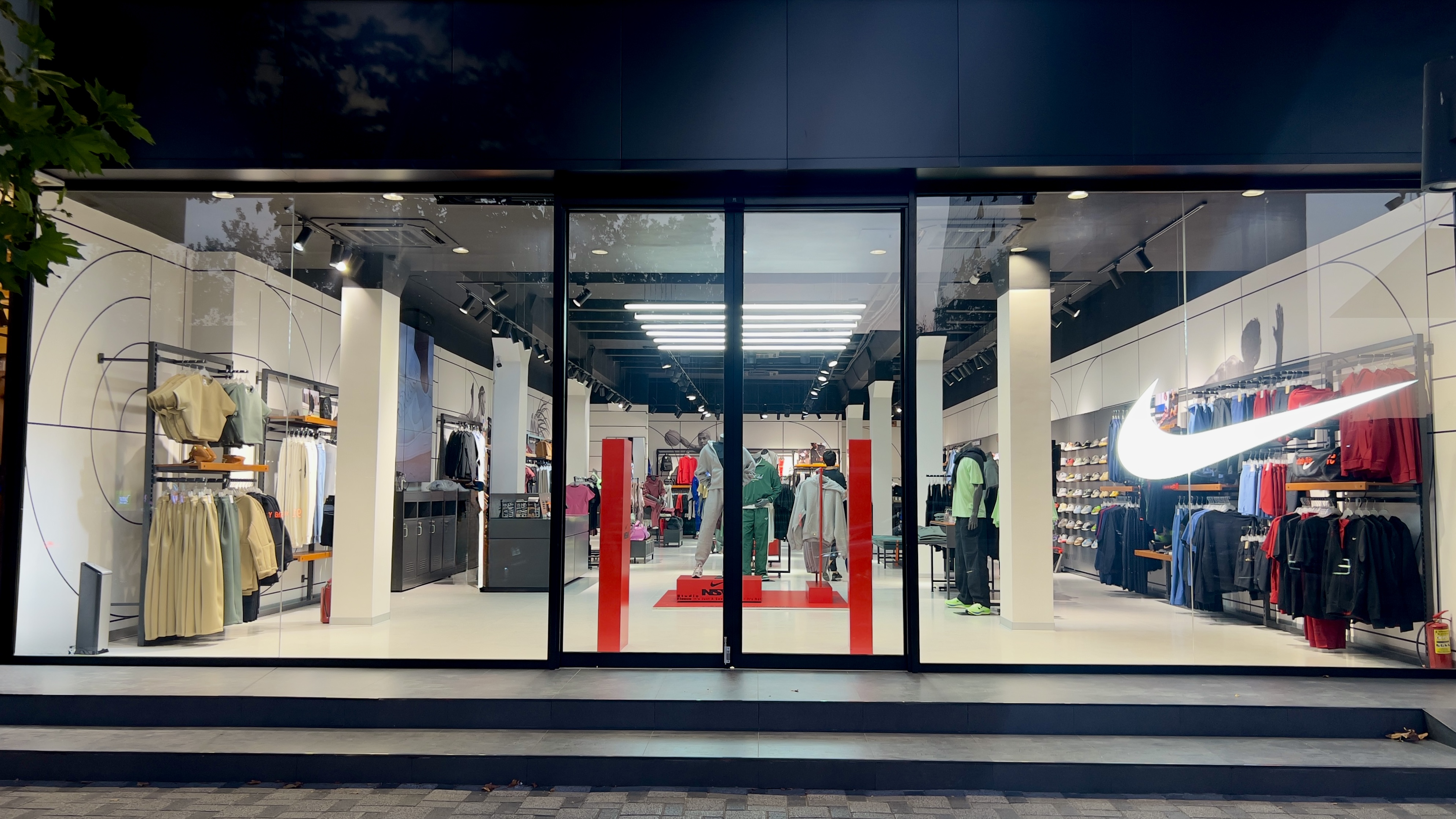 Nike Tashkent Amir Temur